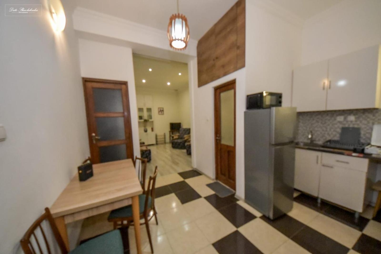 Apartment Soho Tabidze Kutaisi Exterior photo