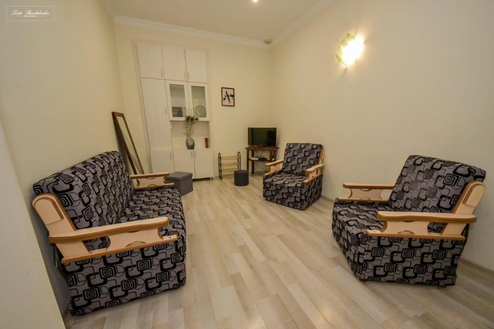 Apartment Soho Tabidze Kutaisi Exterior photo