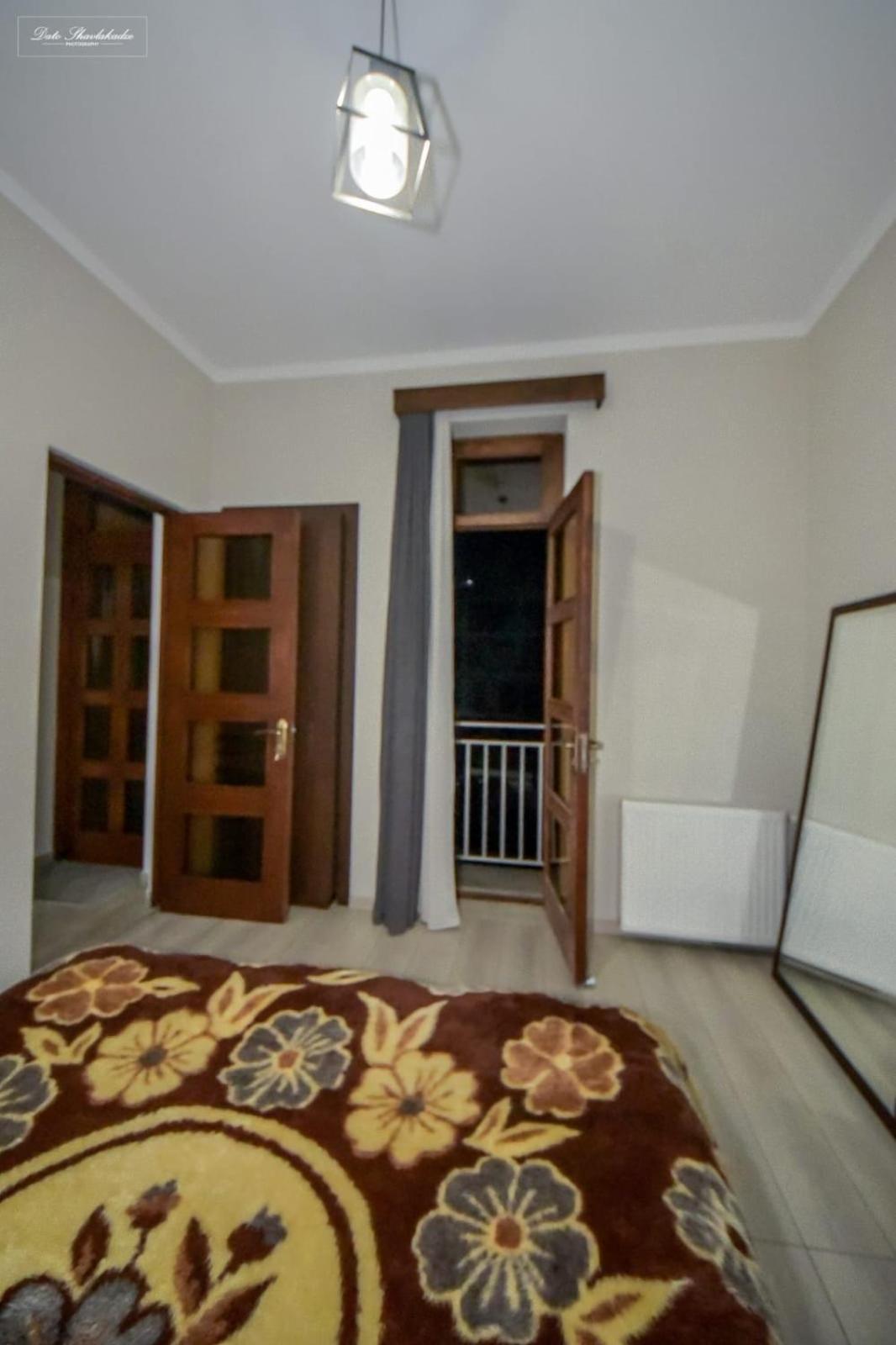 Apartment Soho Tabidze Kutaisi Exterior photo