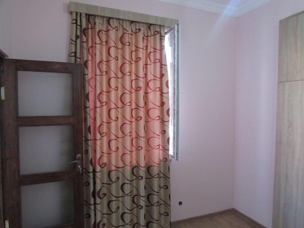 Apartment Soho Tabidze Kutaisi Exterior photo