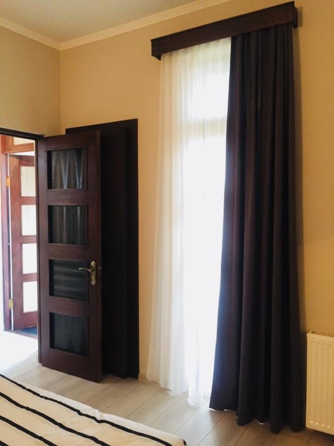 Apartment Soho Tabidze Kutaisi Exterior photo