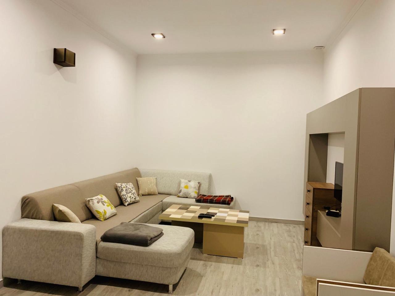 Apartment Soho Tabidze Kutaisi Exterior photo